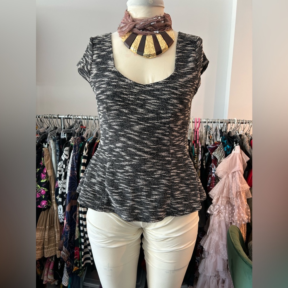 Anthropologie sweetheart neckline peplum top
